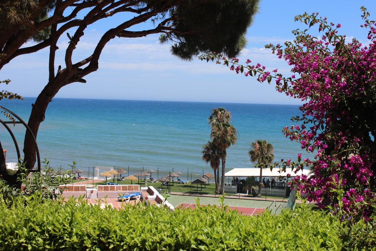 Mansion Alhamar - 2 Bedroom, Frontline Beach, Mountain Views, Full Size Pool, Tennis Courts, Close To Shops, On-Site Bar & Chiringuito Sitio de Calahonda Esterno foto