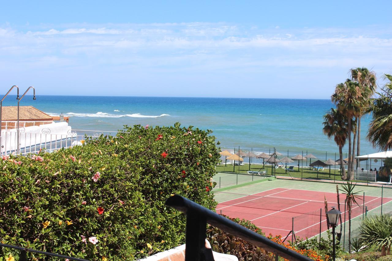 Mansion Alhamar - 2 Bedroom, Frontline Beach, Mountain Views, Full Size Pool, Tennis Courts, Close To Shops, On-Site Bar & Chiringuito Sitio de Calahonda Esterno foto